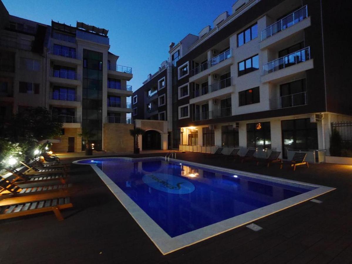 Apartments Stamopolu Lux With Pool View Primorsko Exteriör bild