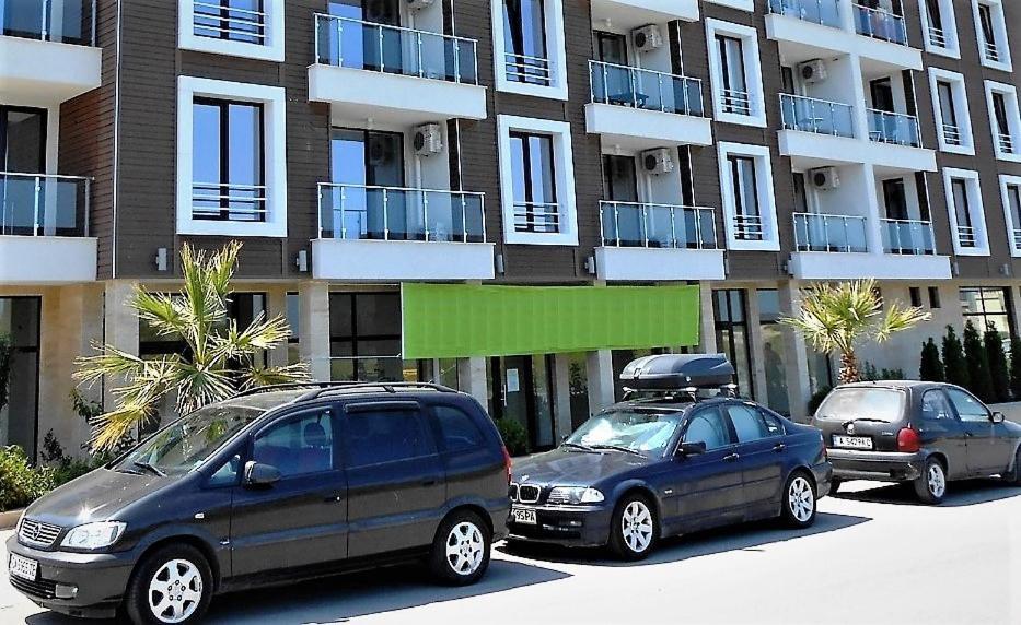 Apartments Stamopolu Lux With Pool View Primorsko Exteriör bild